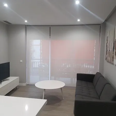 Cosy Flat Near The Beach & Town Centre Apartment